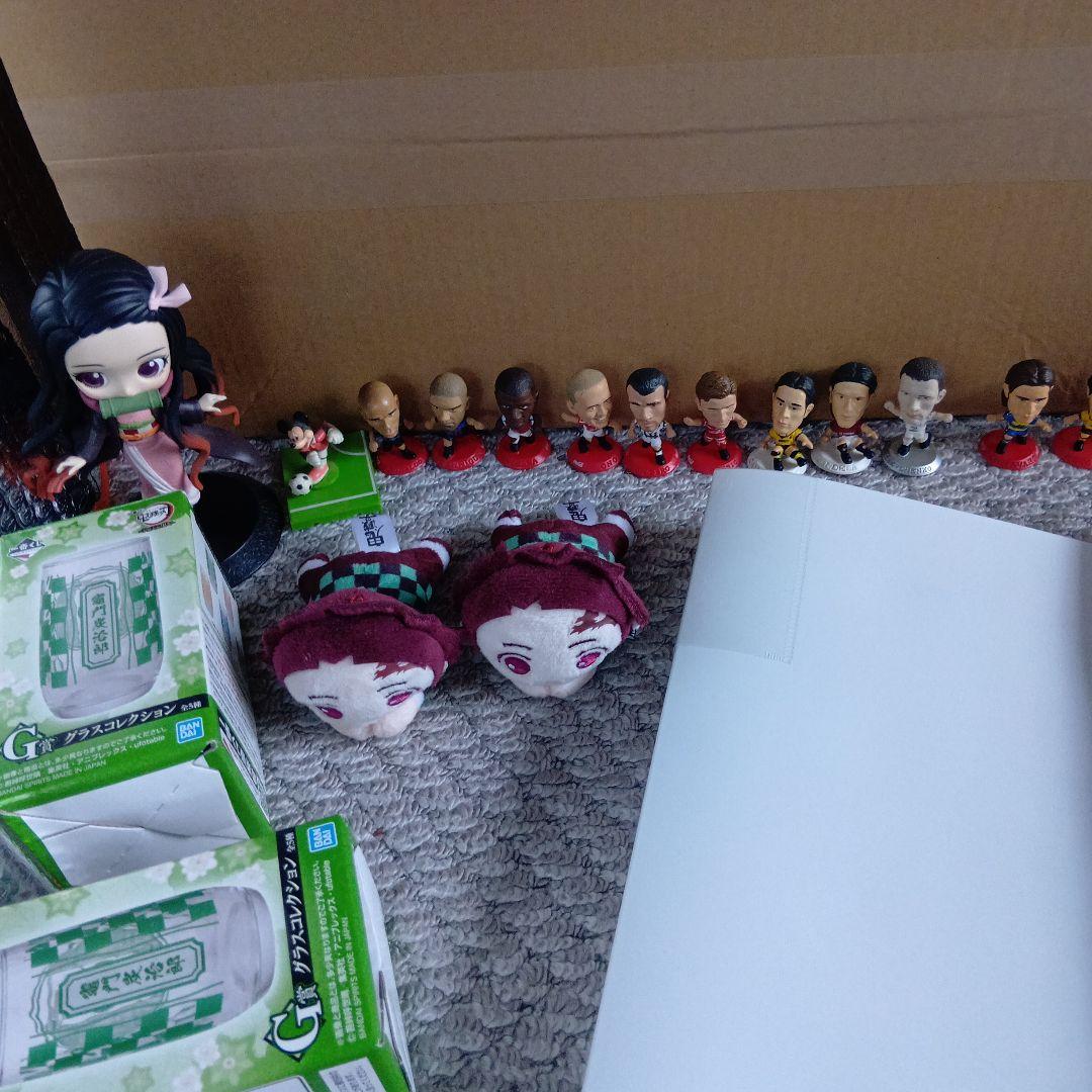 鬼滅の刃美少女フィギュアハンターハンターカード他アニメノンジャンルまとめ売り大量