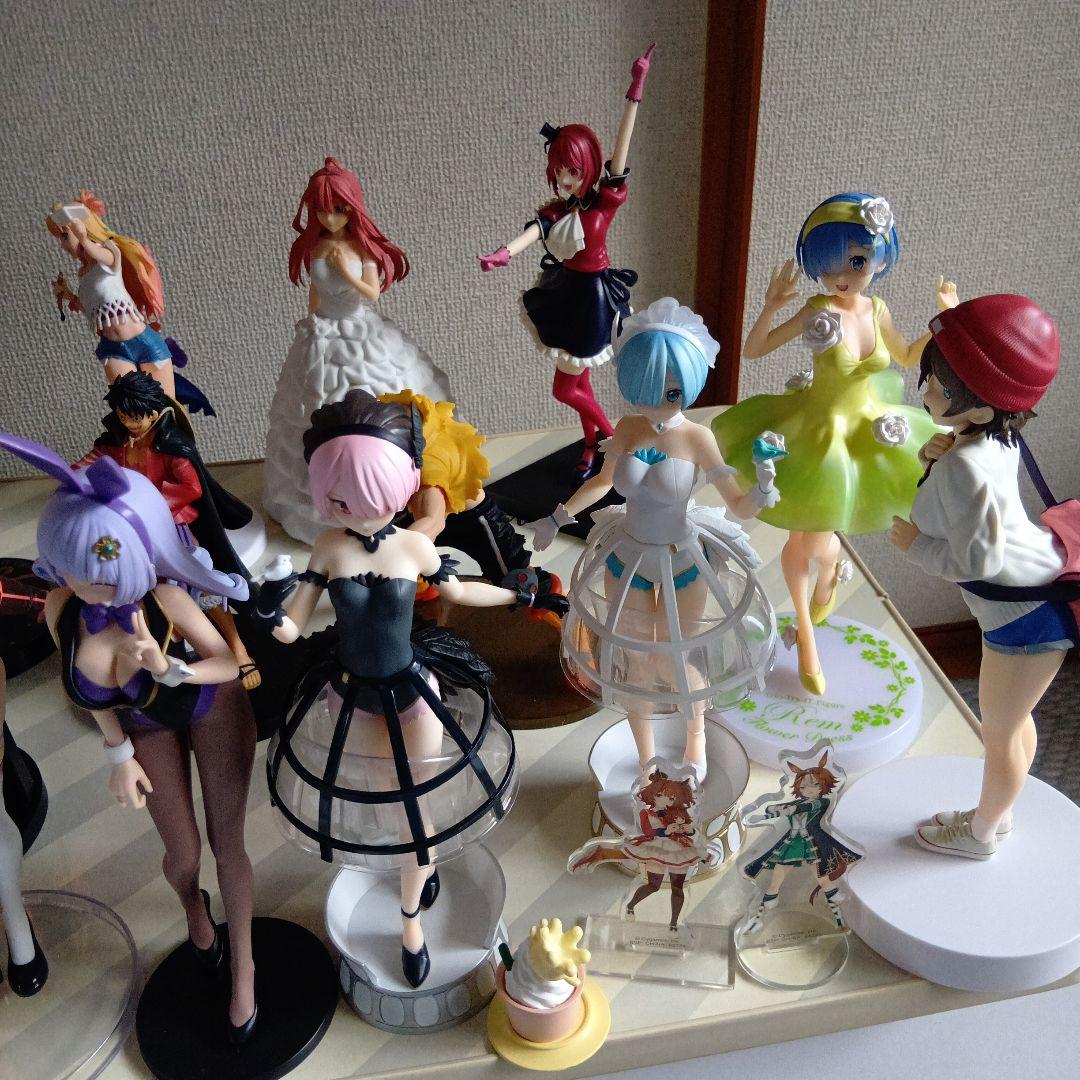 鬼滅の刃美少女フィギュアハンターハンターカード他アニメノンジャンルまとめ売り大量