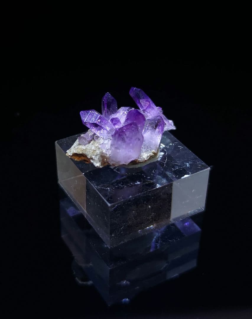 ベラクルスアメジスト 母岩付き 鉱石 鉱物 ミネラル 標本 原石 ③