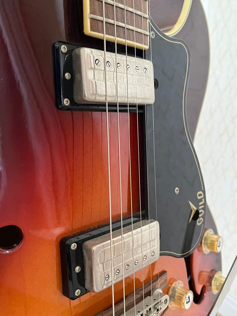 Guild フルアコースティックギター サンバースト