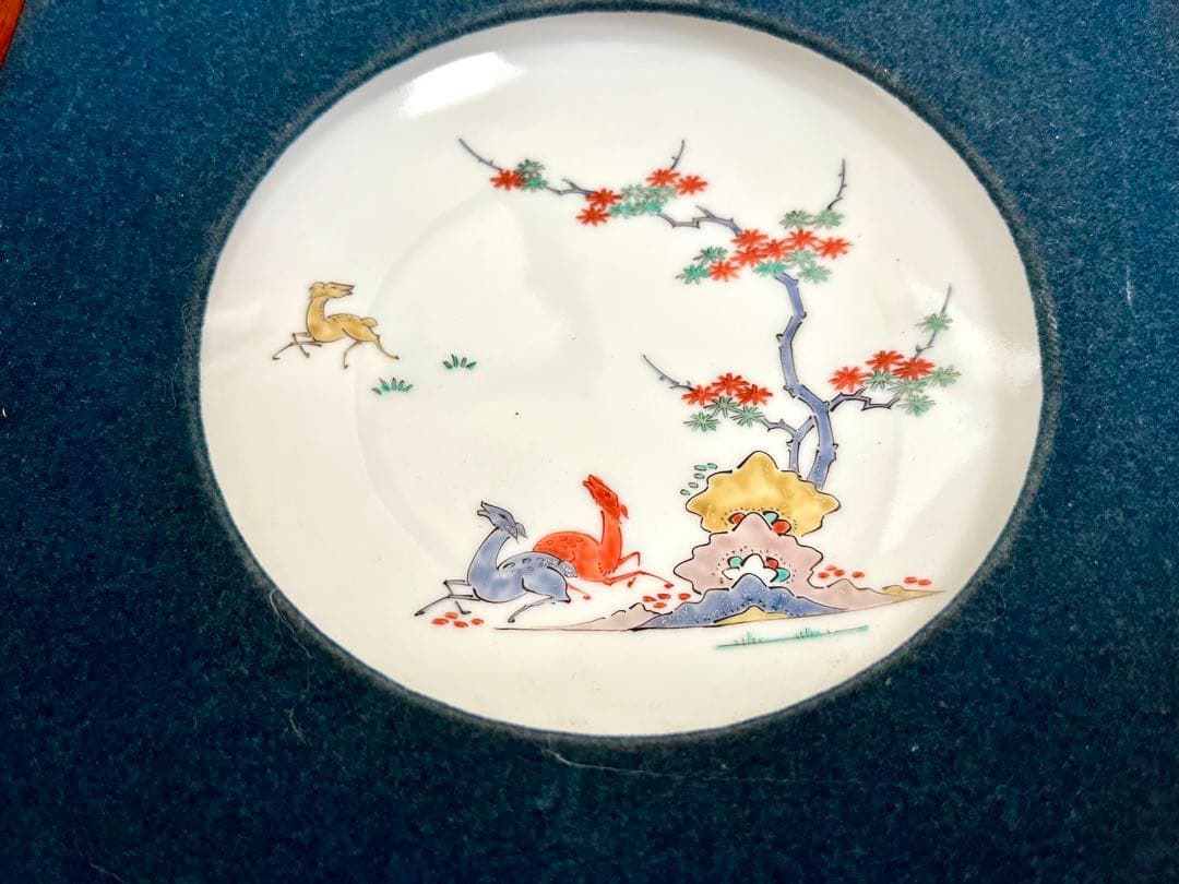 【値下げしました！】酒井田柿右衛門 錦鹿紅葉文額皿