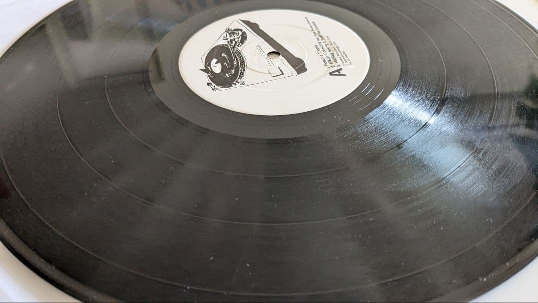 ONE CUT: GRAND THEFT AUDIO レコード　Banksy