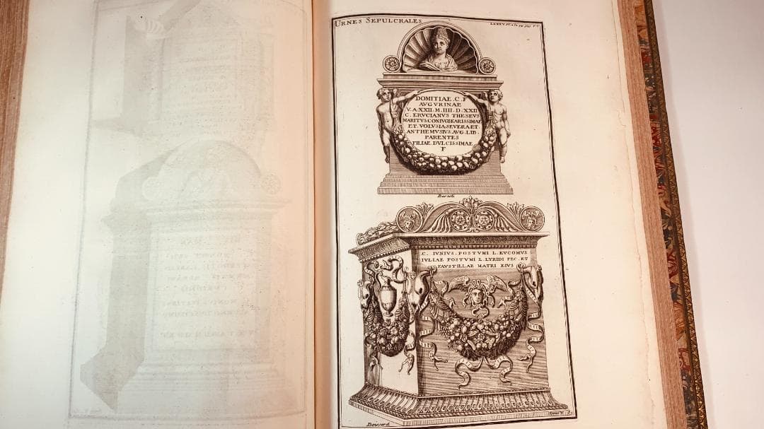 1719年に出版された「図解された古代」第5巻