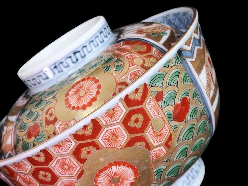 古伊万里　金襴手　亀甲に青海波　舞鶴の図　蓋茶碗　2客　E086AS-DAk