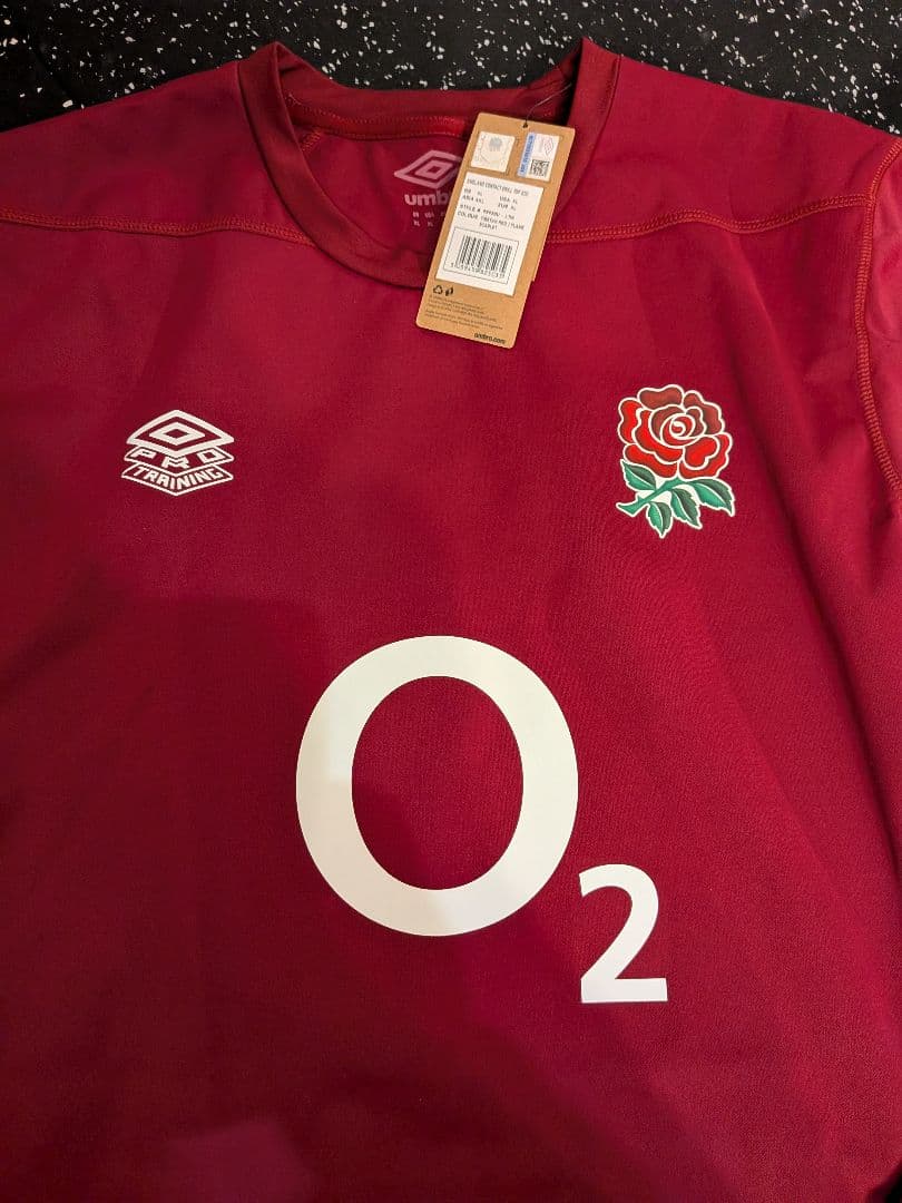 Umbro ラグビーイングランド代表　コンタクトトップ