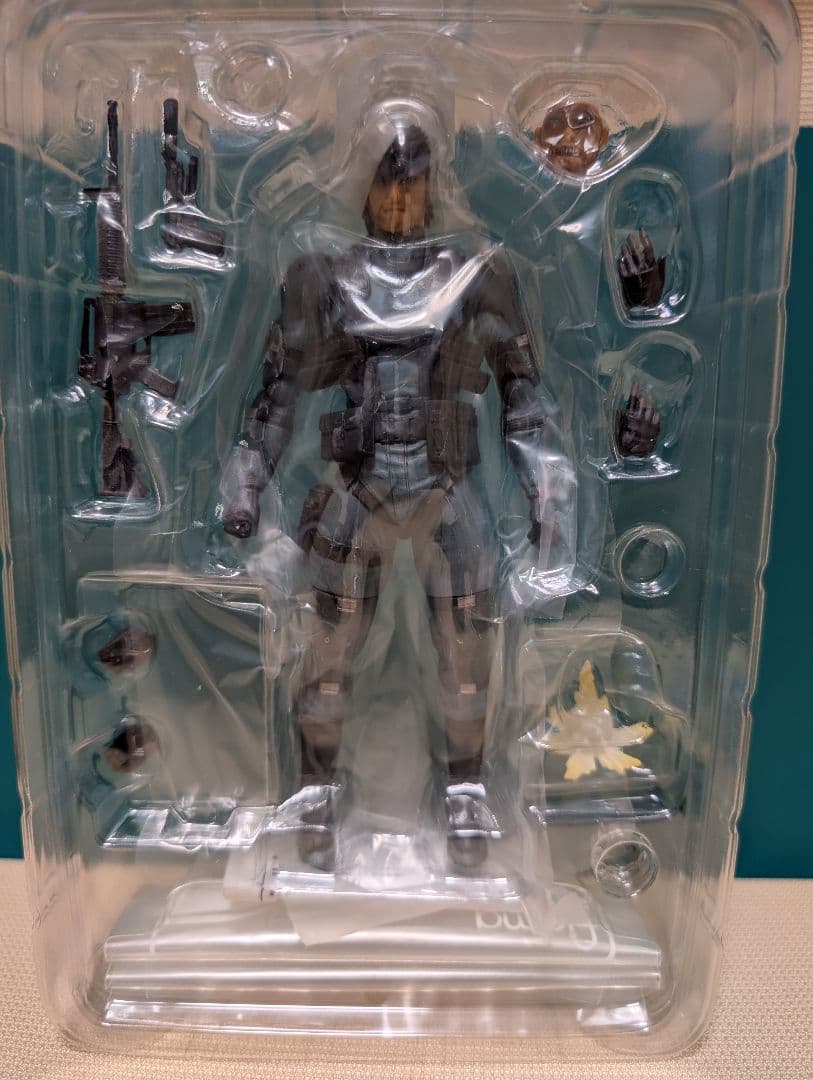 figma 243 ソリッド・スネーク MGS2 ver.