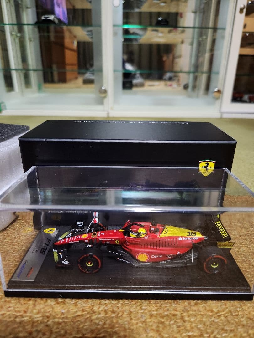 1/43 Looksmart Ferrari F1-75 イタリア 2022