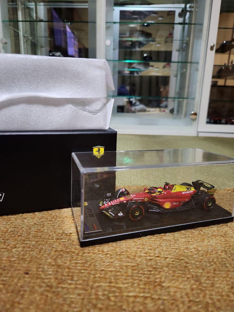 1/43 Looksmart Ferrari F1-75 イタリア 2022