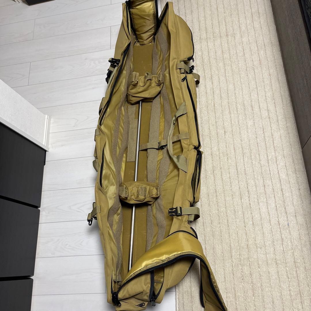 スパス12 ショットシェル、ガンケース、サイト付き