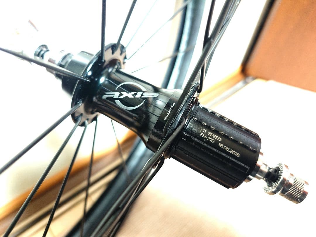 『AXIS Elite』700C 完組ホイール+Turboタイヤ付き