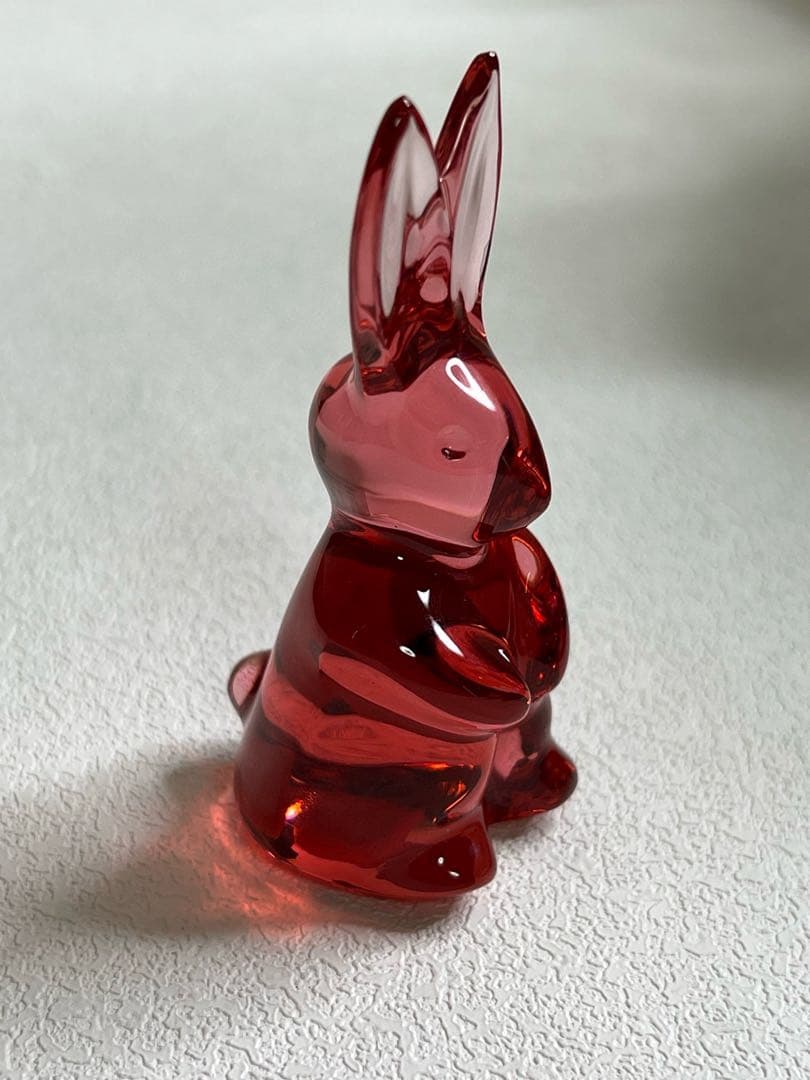 2PR81129093-0001 バカラ オブジェ レッドのウサギ