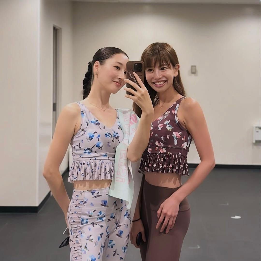 ※2末処分 SUKALA ローズプリント レギンス M