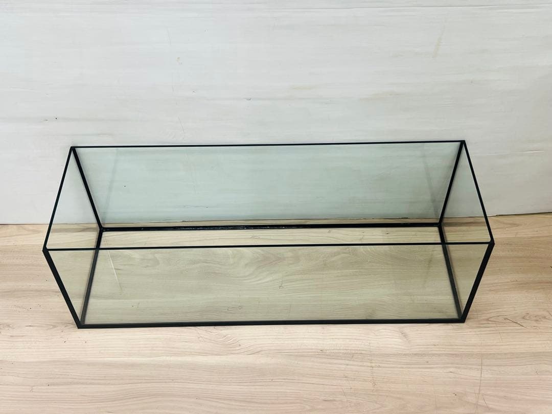 特注カウンター水槽900×300×300ブラックシリコン　未使用品