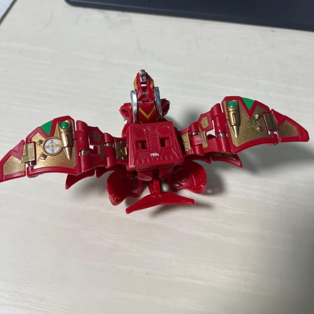 ブレイズ・爆丸ドラゴノイド + クロスバスター フィギュア