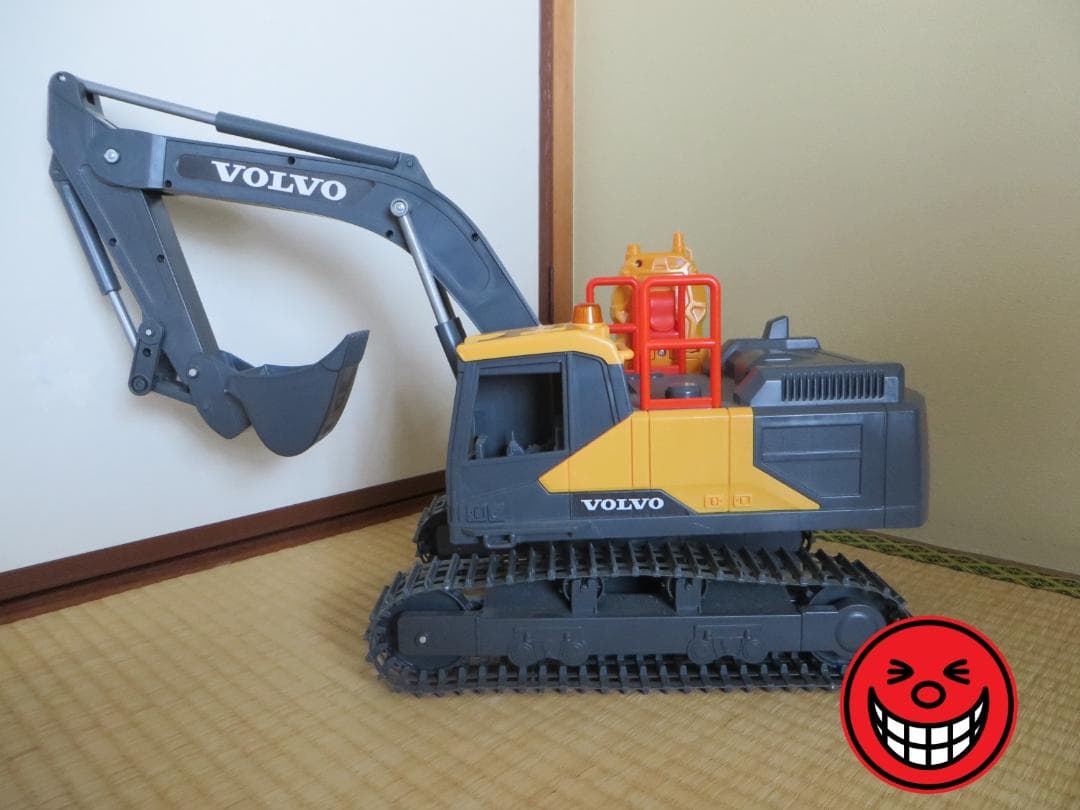 ディッキートイズ❊VOLVO(ボルボ)ショベルカー.ラジコン.リモコン付