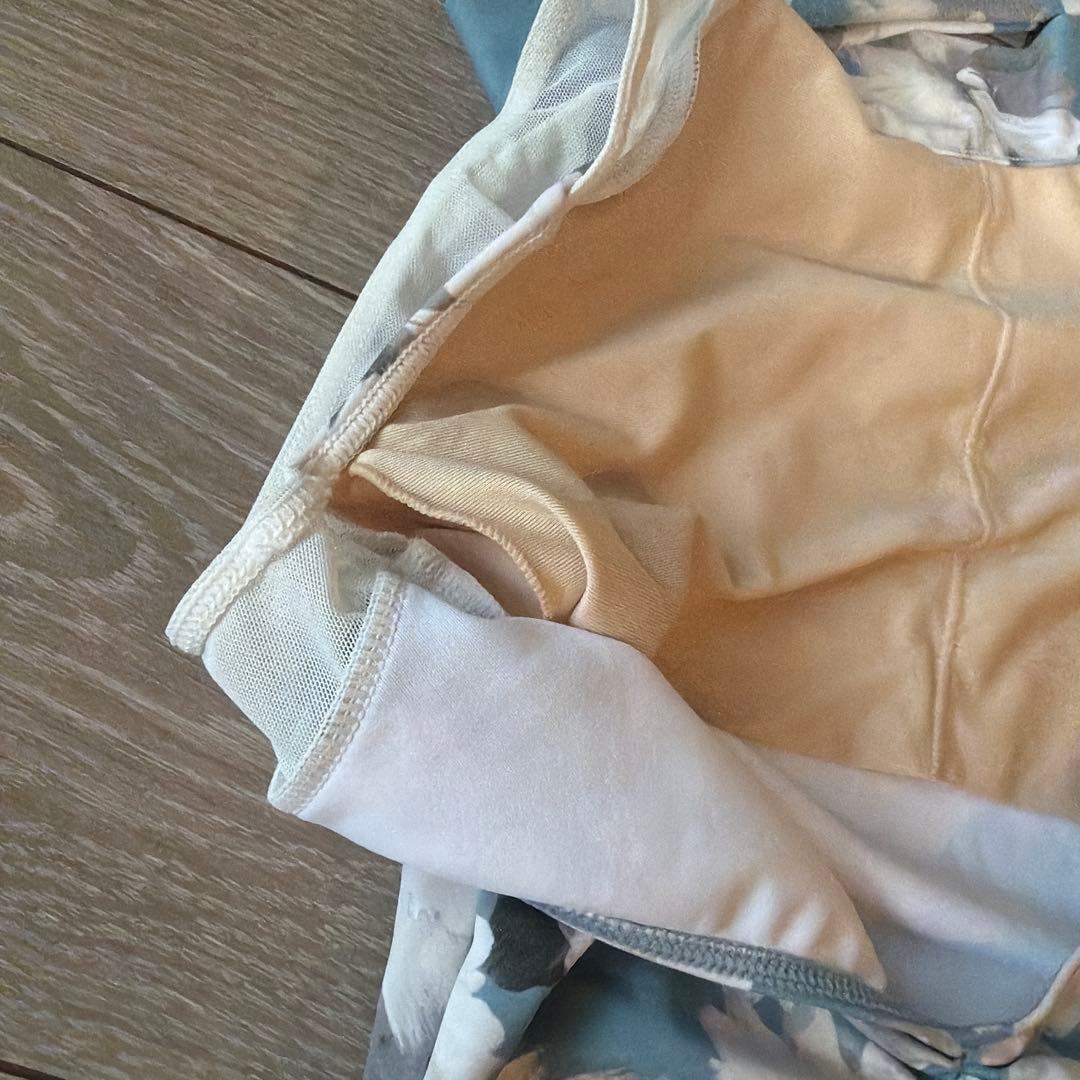 スティナ　Mサイズ　タイプN バッグリボン青と白花柄　レオタード