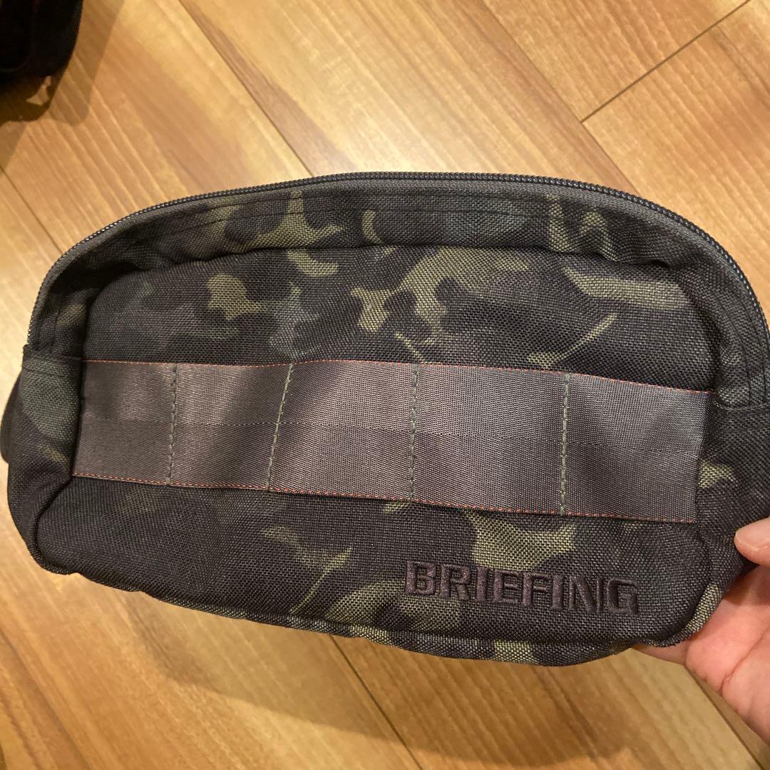 BRIEFING GOLF ブリーフィングゴルフ ダブルジップ ポーチ　迷彩柄