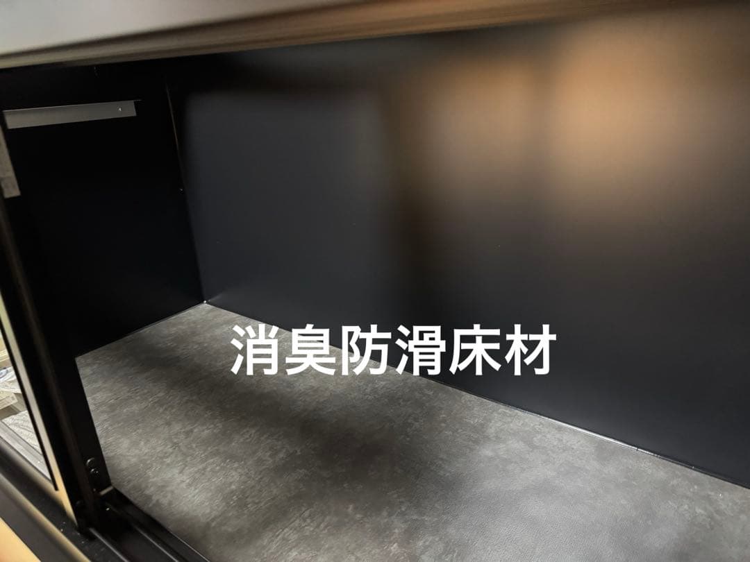 爬虫類用ケージ　アルミサッシ仕様