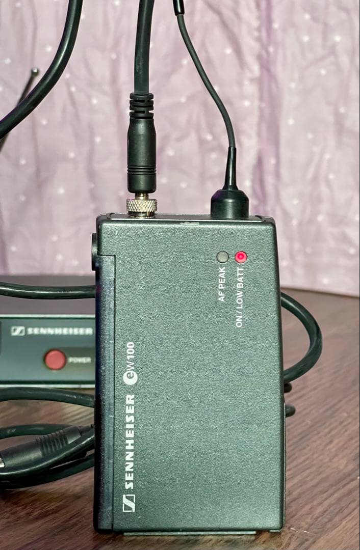 ③Sennheiser EW100 B帯 ワイヤレスシステム ラベリアマイク付