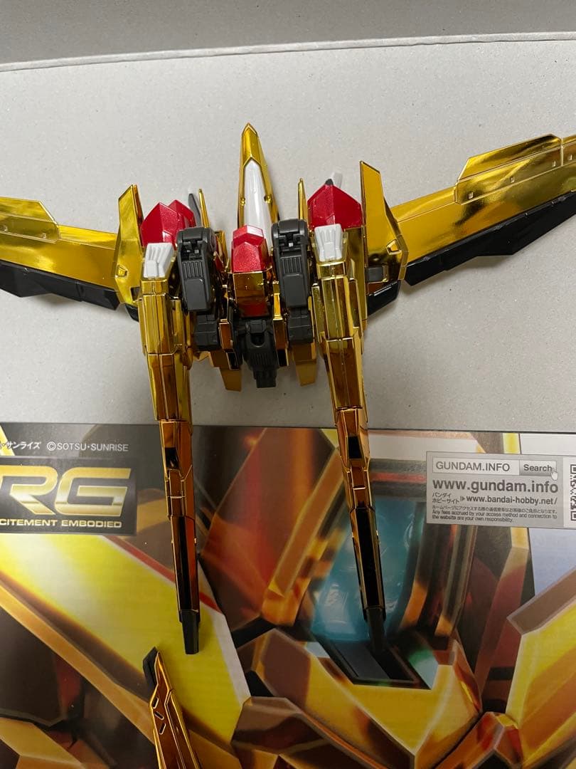 ガンプラ　組み済み　RG アカツキガンダム　オオワシパック＆シラヌイアカツキ