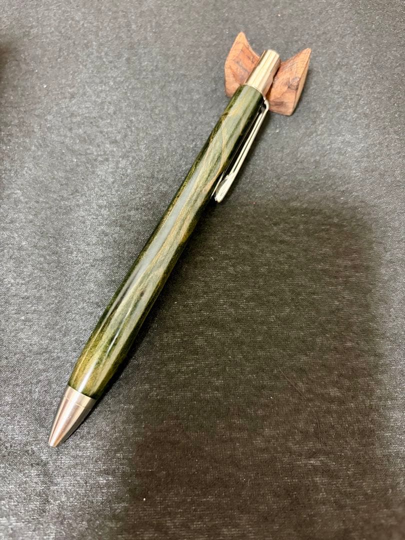 津*様 ウッドペンクラクトさん 杉瘤 国産摺り漆 織部 ボールペン 新品