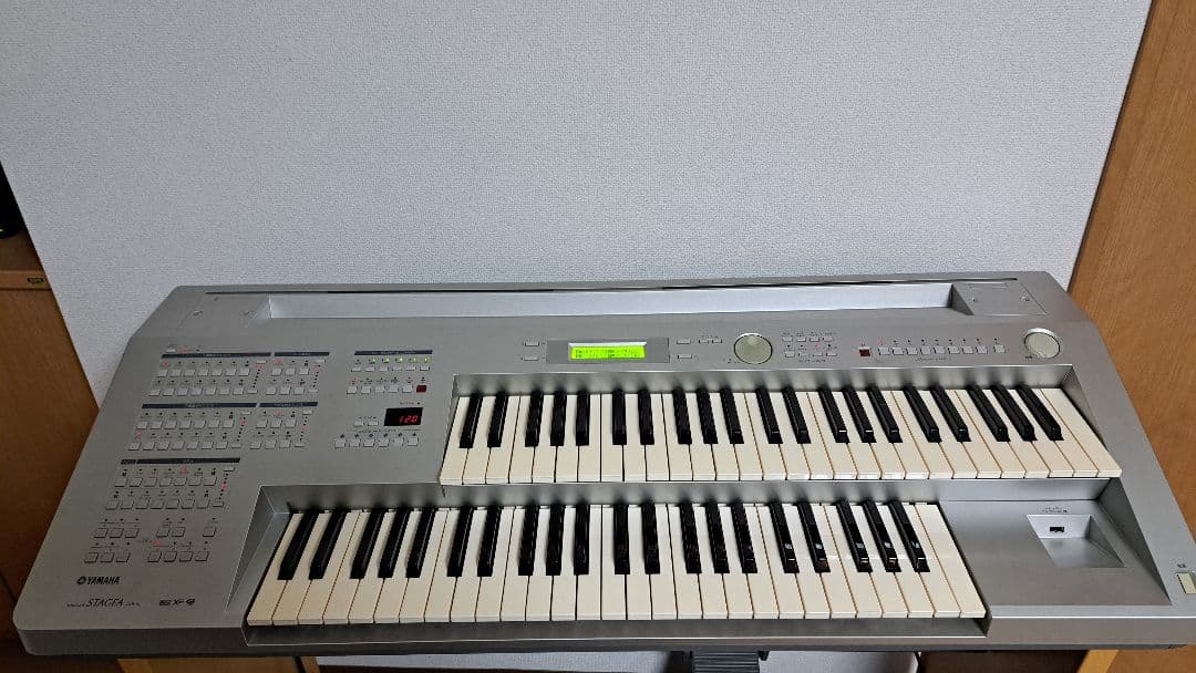 エレクトーン デジタルキーボード ステージア ELB-01 07年