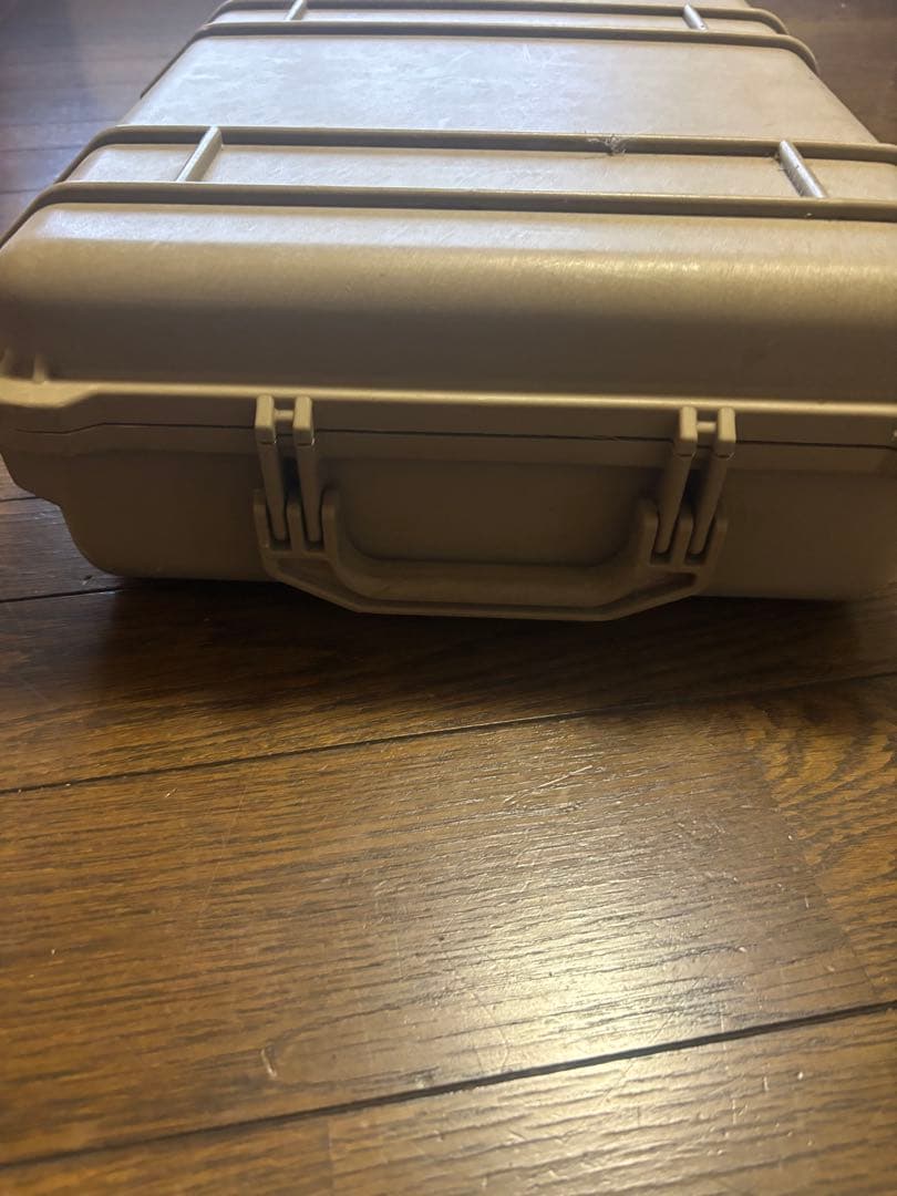 ペリカンケース　1720 タンカラー　M4 トレポン　pelican