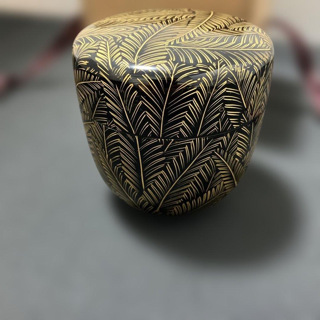 (1-191)茶道具　葉模様の棗　輪島塗　沈金ぼり　木箱付き