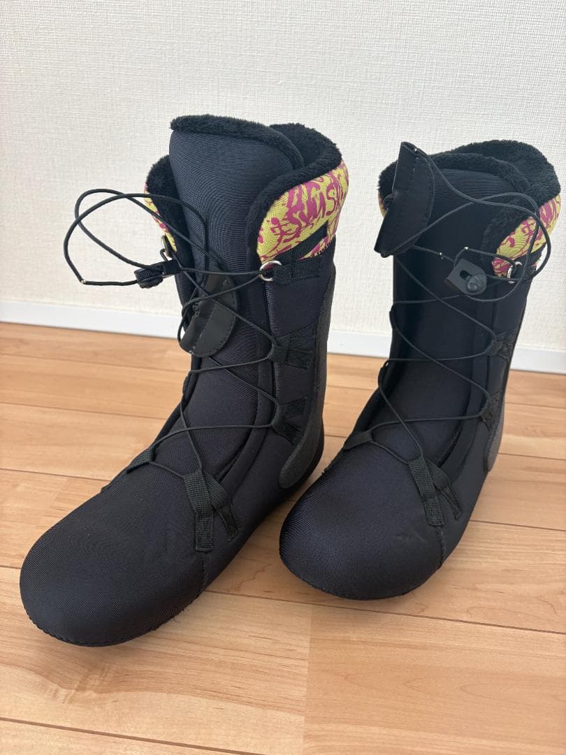 超美品　スノーボードブーツ　ダブル（デュアル）BOA　27cm　ユニセックス