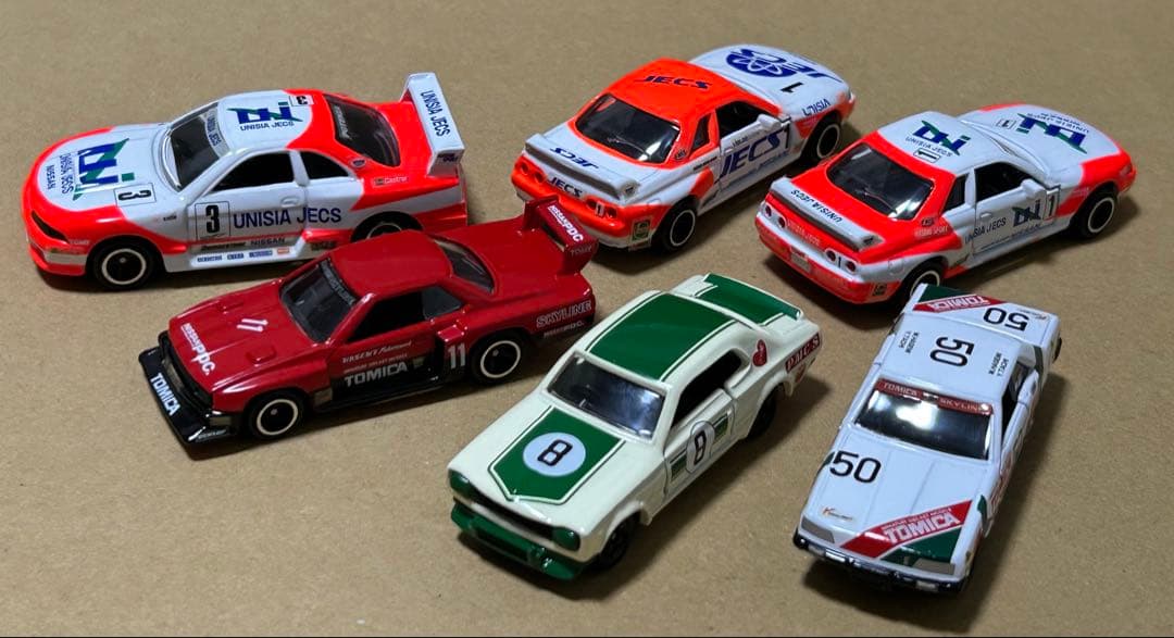 トミカ ギフトセット 2点セット スカイラインヒストリー グランツーリスモ2