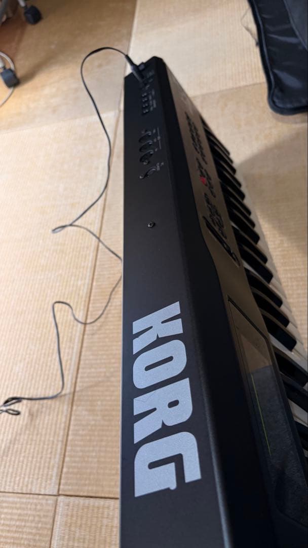 KORG X5D シンセサイザー
