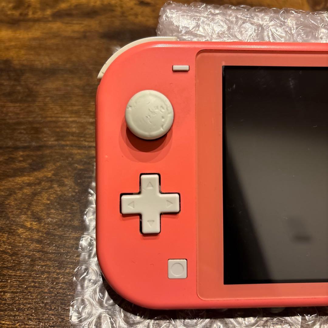 Switchライト　コーラルピンク　ジャンク品