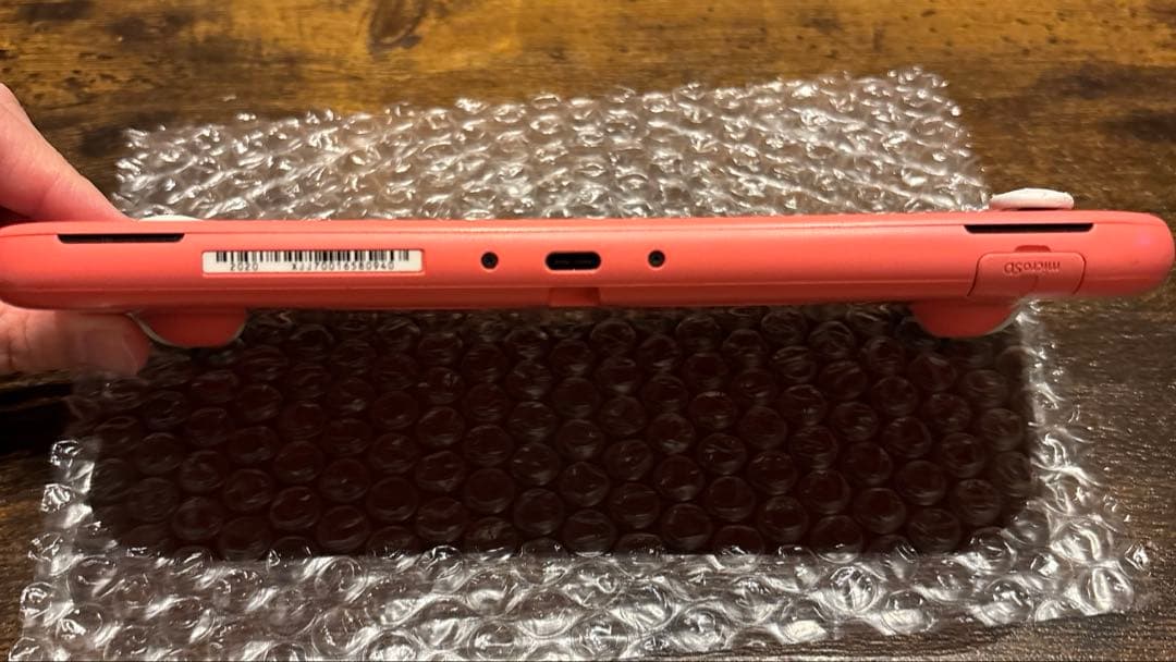 Switchライト　コーラルピンク　ジャンク品