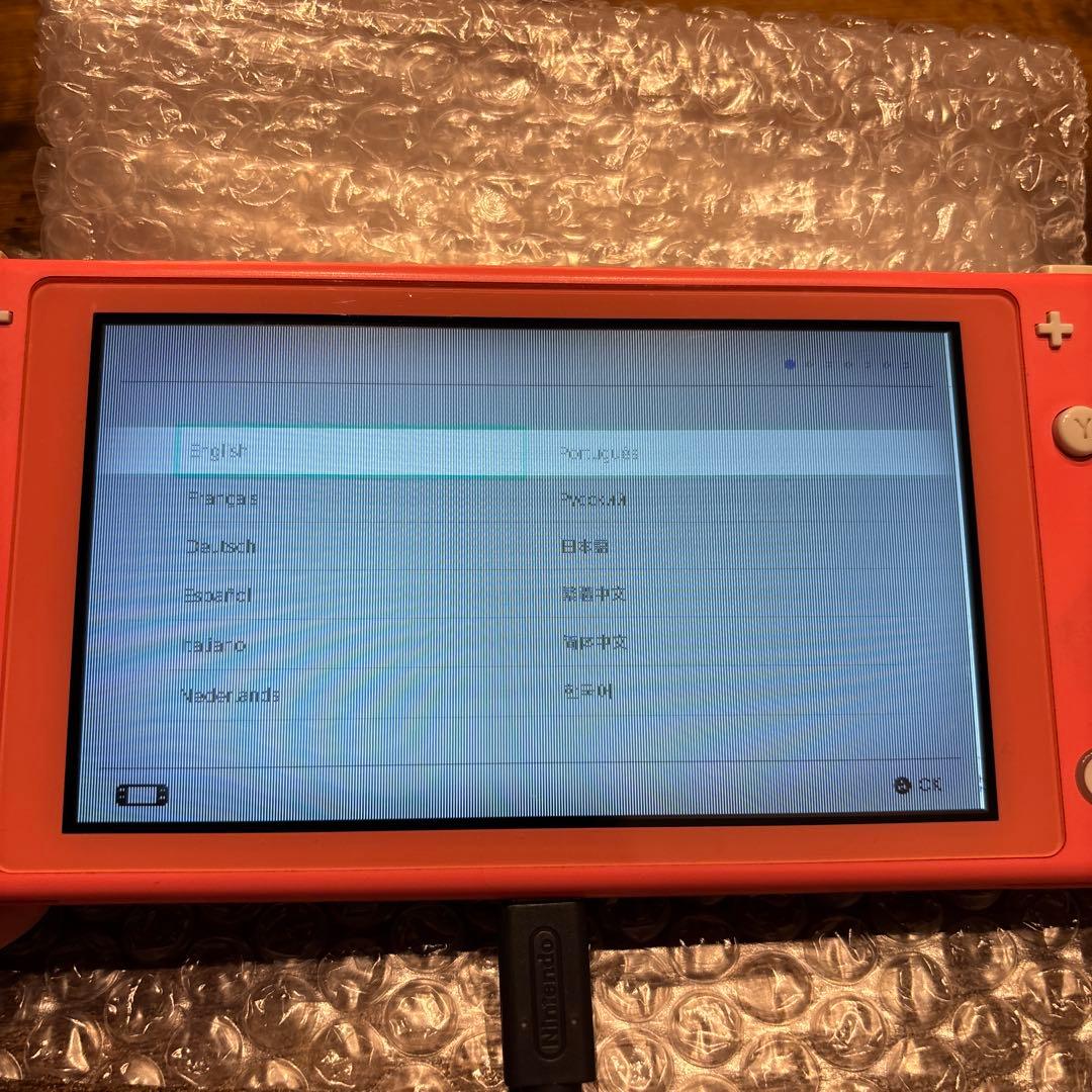 Switchライト　コーラルピンク　ジャンク品