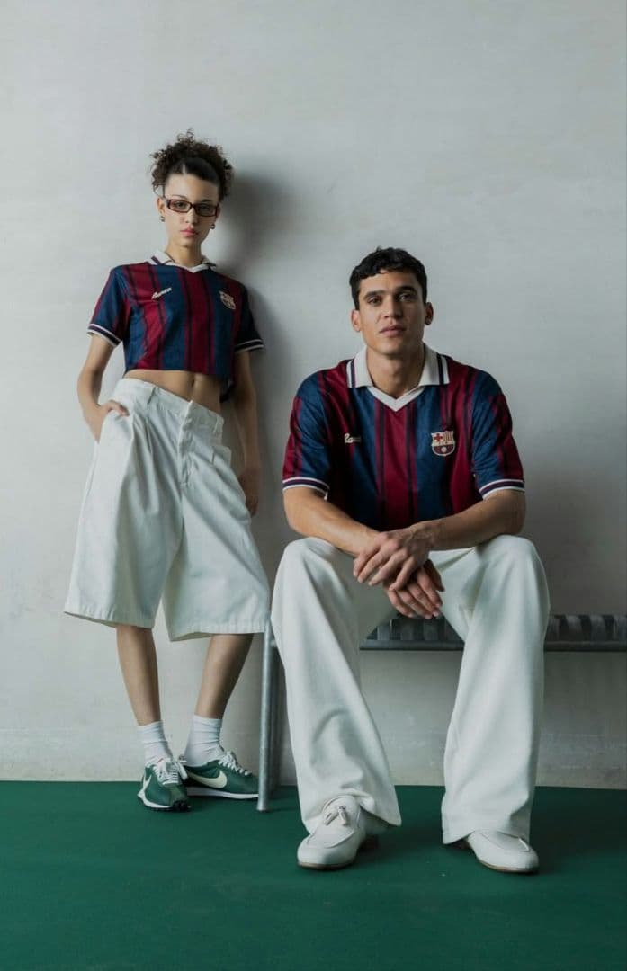 バルセロナ　オーバサイズポロシャツ Mサイズ