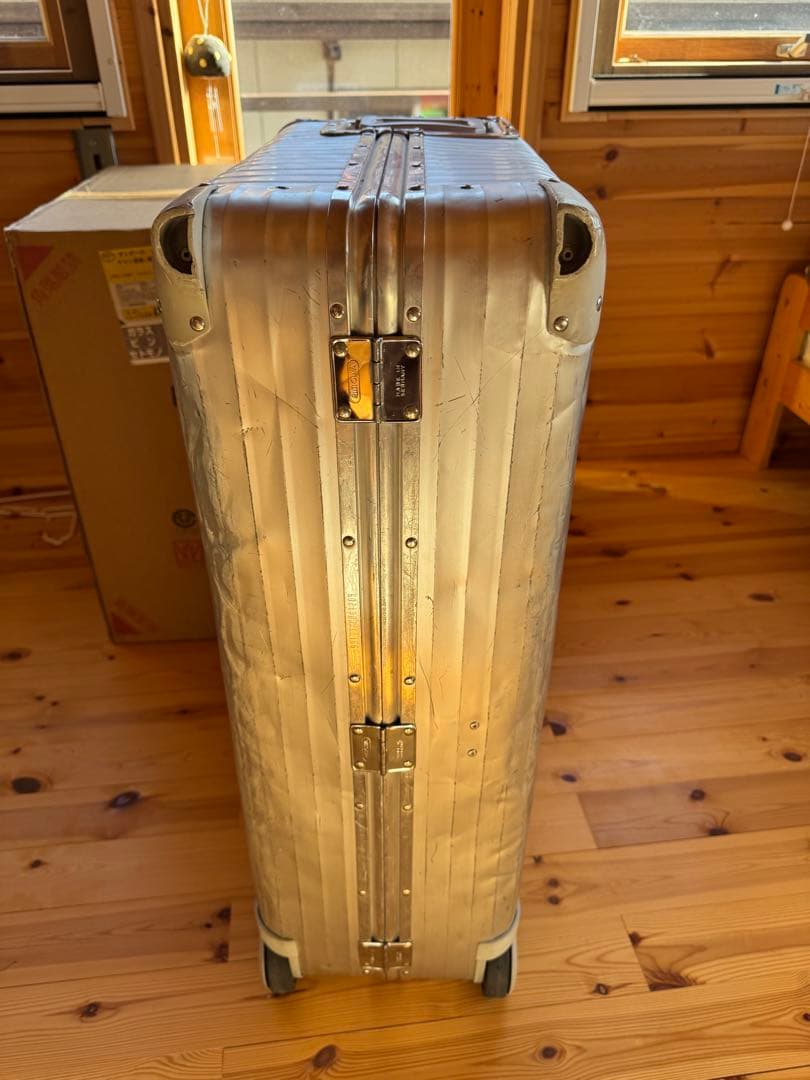 ￼ リモワ　RIMOWA トパーズ　オパール　プルタブ　4輪　104L