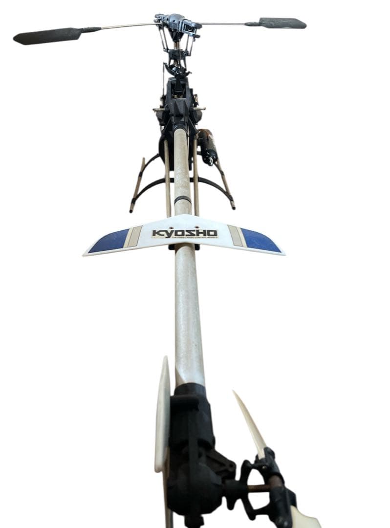訳あり　KYOSHO CONCEPT 60 RCヘリコプター