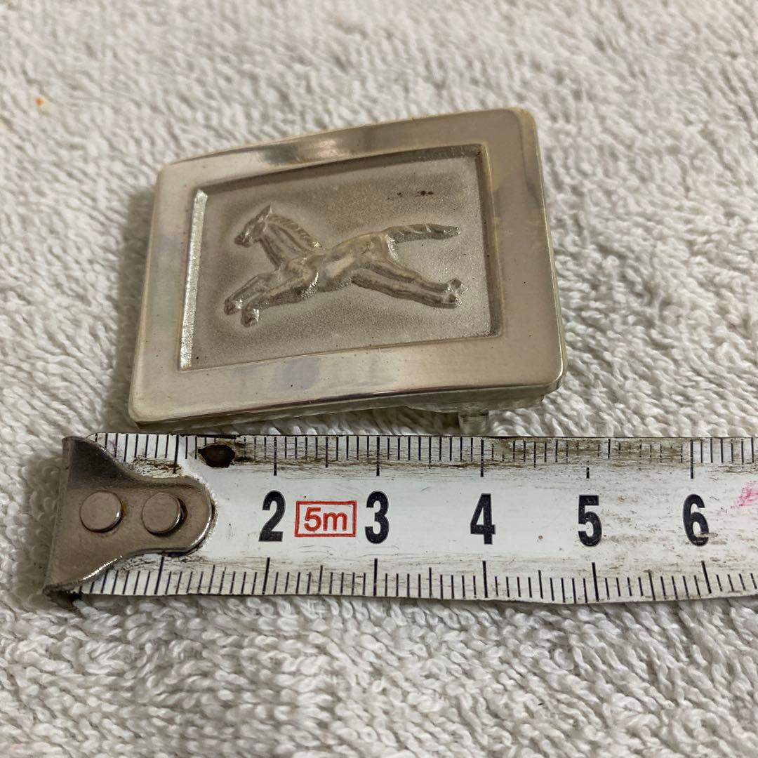 E–2 純銀製　ベルトバックル　装飾品　アンティーク　ファッション　雑貨　工芸品