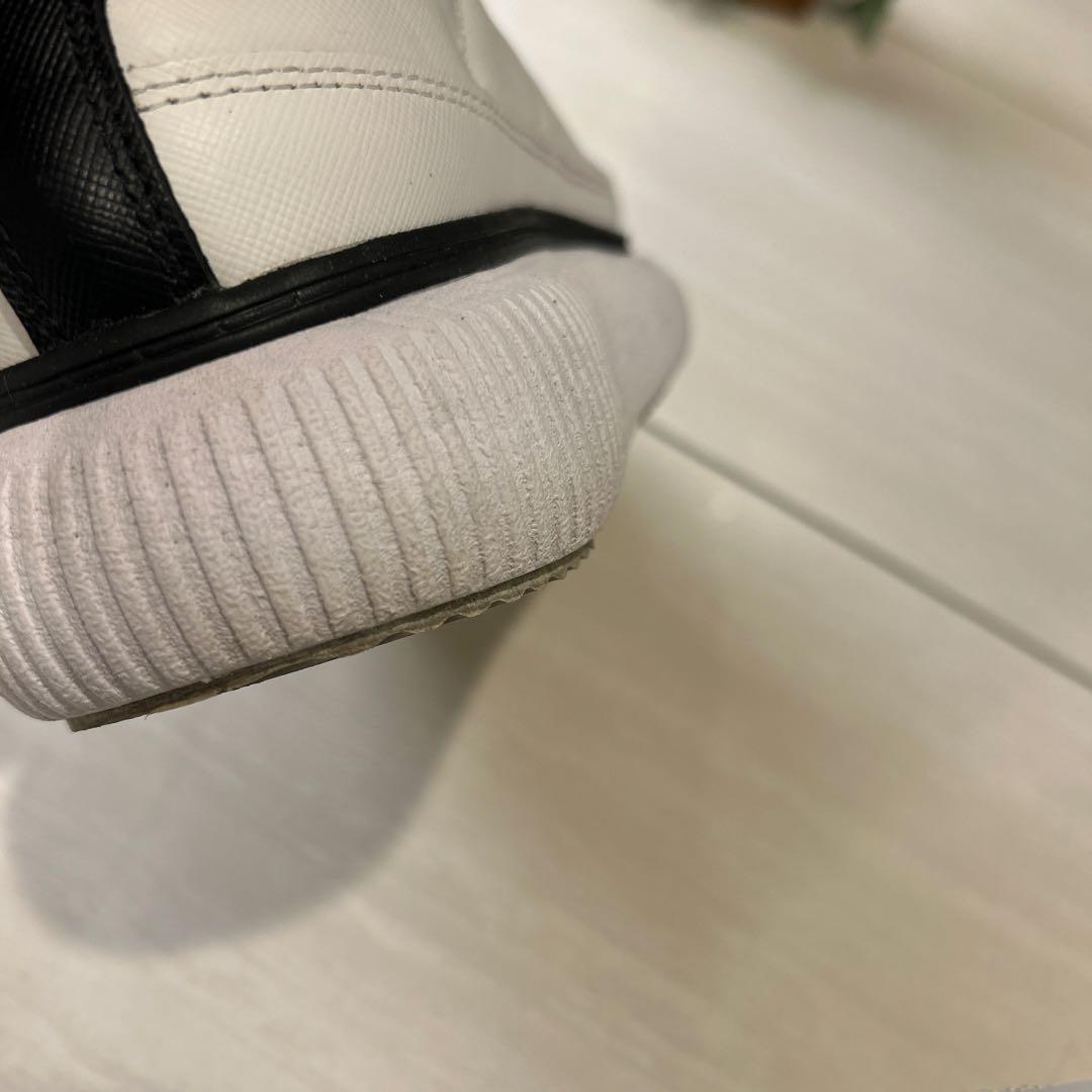 オニツカタイガー DELECITY 24センチ