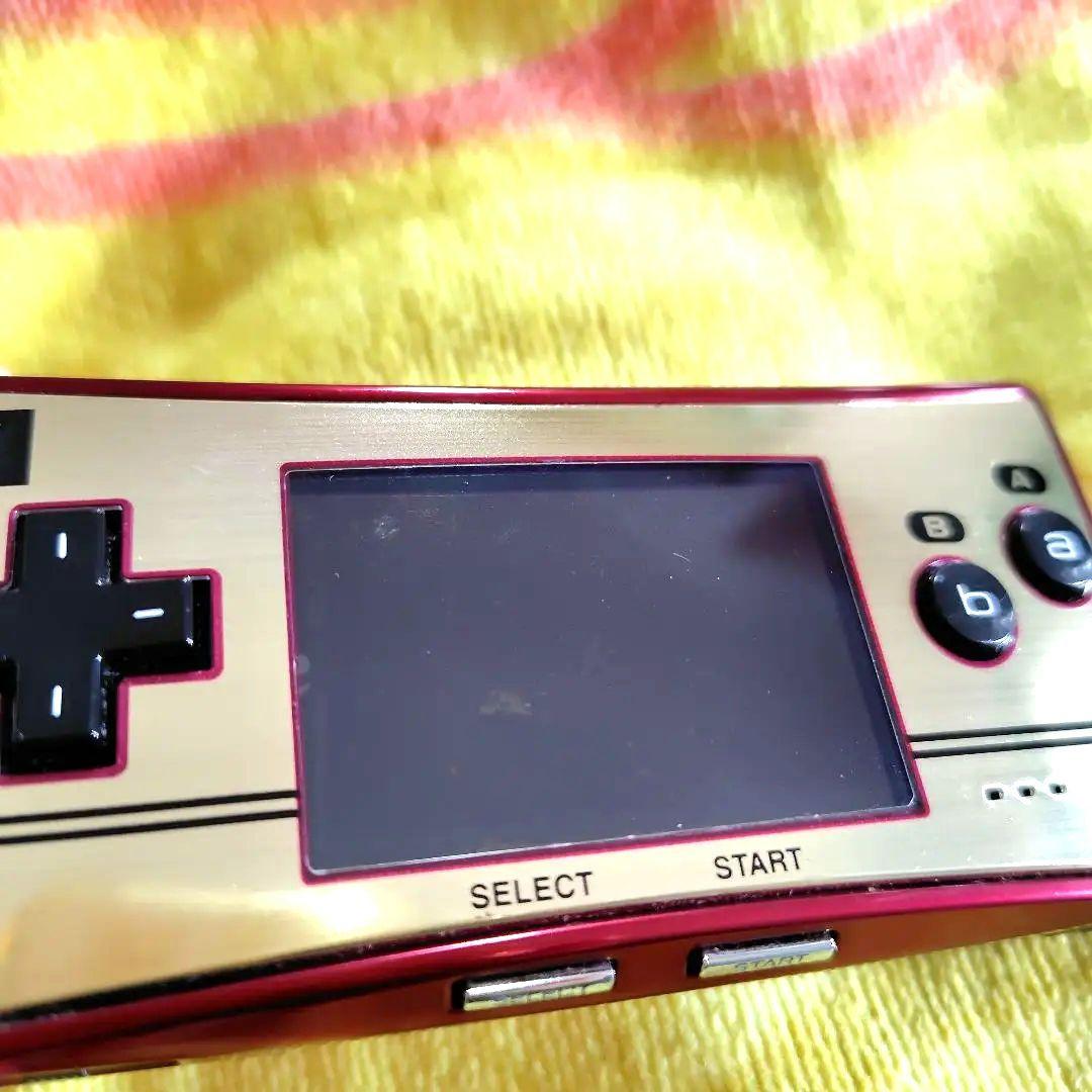 値下中‼️ゲームボーイミクロ★ファミコンカラー ソフト2個付き 線付き