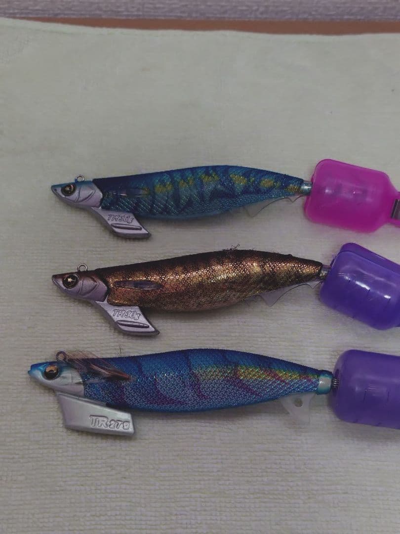 ダイワ　ヤマシタ　シマノ　エギ16本セット　ケース＆カンナカバー付