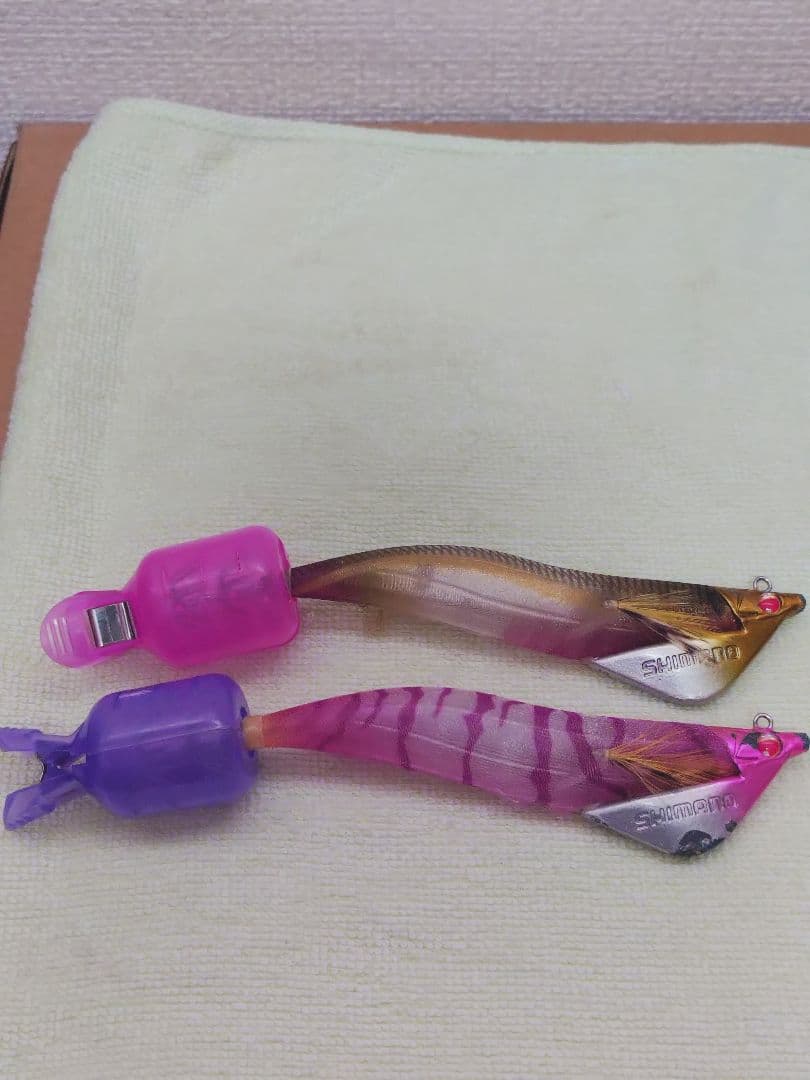 ダイワ　ヤマシタ　シマノ　エギ16本セット　ケース＆カンナカバー付