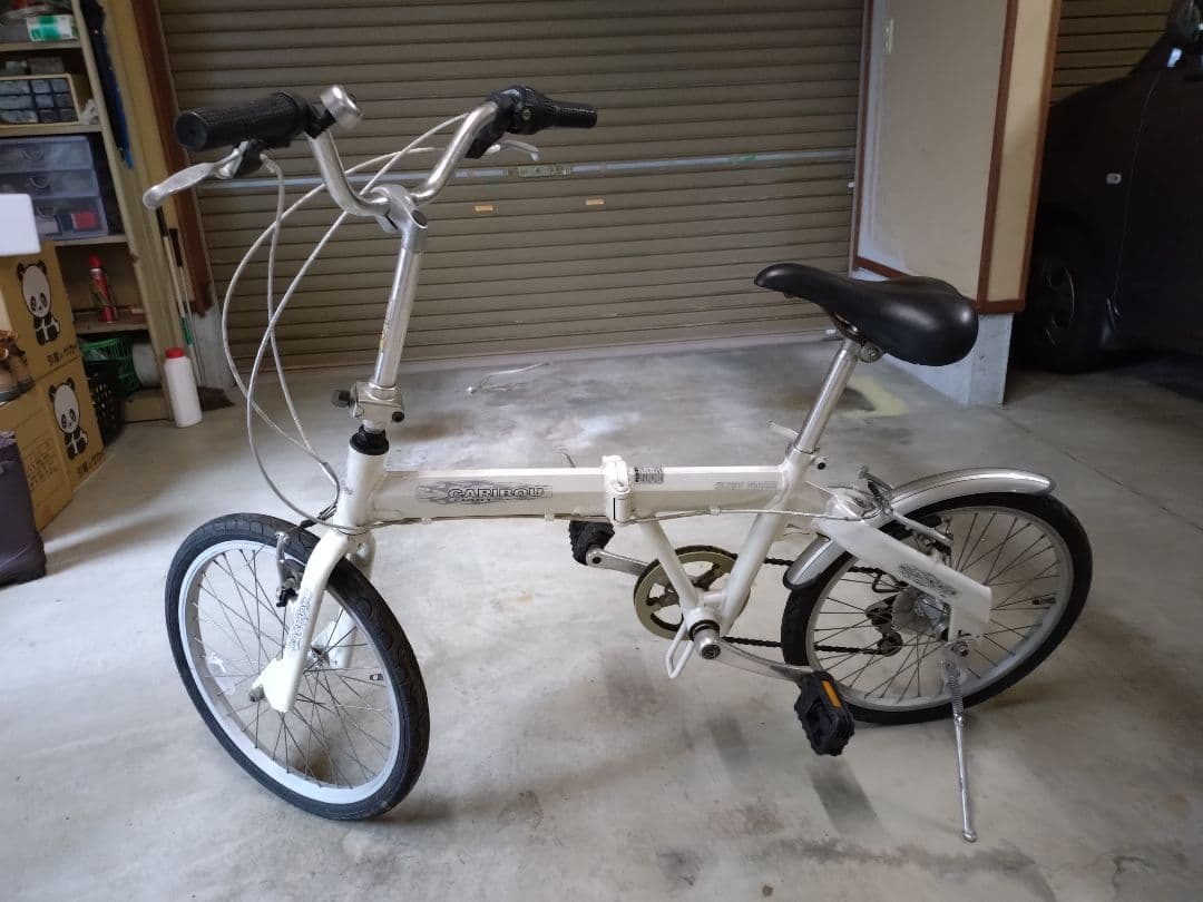 折りたたみ自転車 ホワイト 小径　希望価格での出品ですが値下げ交渉歓迎です。