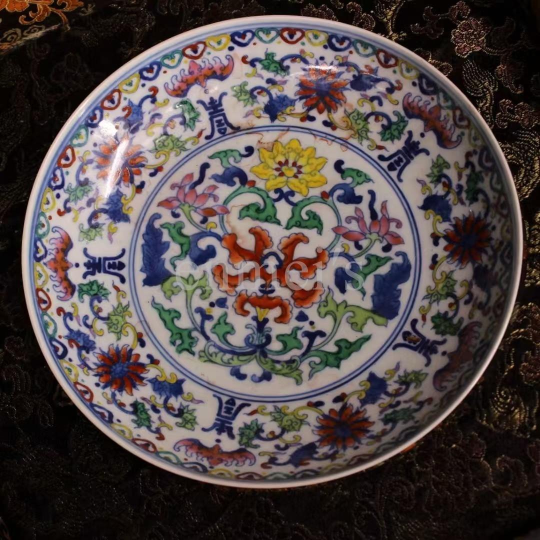 珍藏収清代宮廷 乾清宮蔵 極上品 斗彩磁碗 多色花柄 陶磁器 ボウル 老漆器箱付