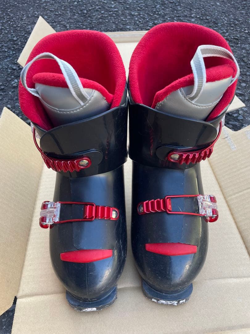 HEAD、ATOMIC ジュニアスキー板+ストック＋ブーツセット