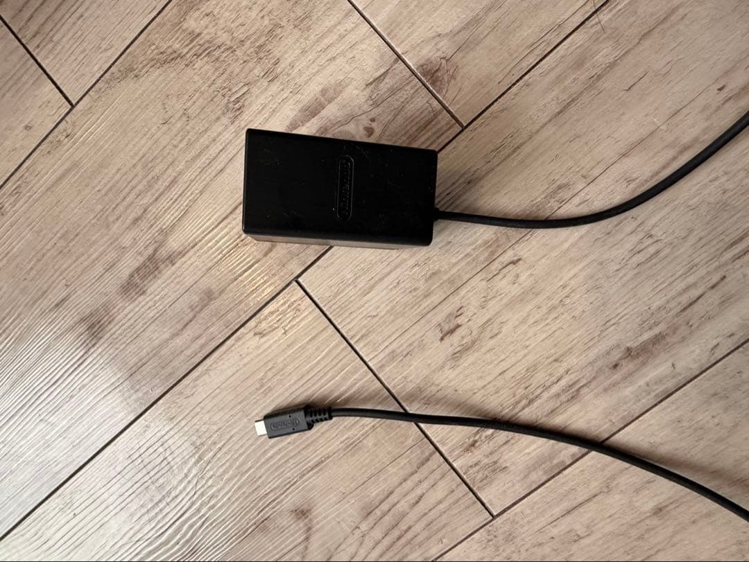 Nintendo Switch 本体 + ゲームソフト3本 +プロコントローラー