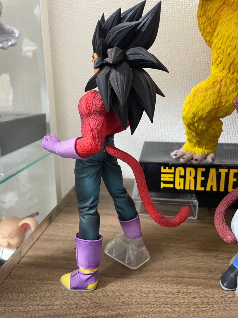 グレイテストサイヤン 黄金大猿、ゴジータ、悟空、ベジータ4体セット➕GTロゴ