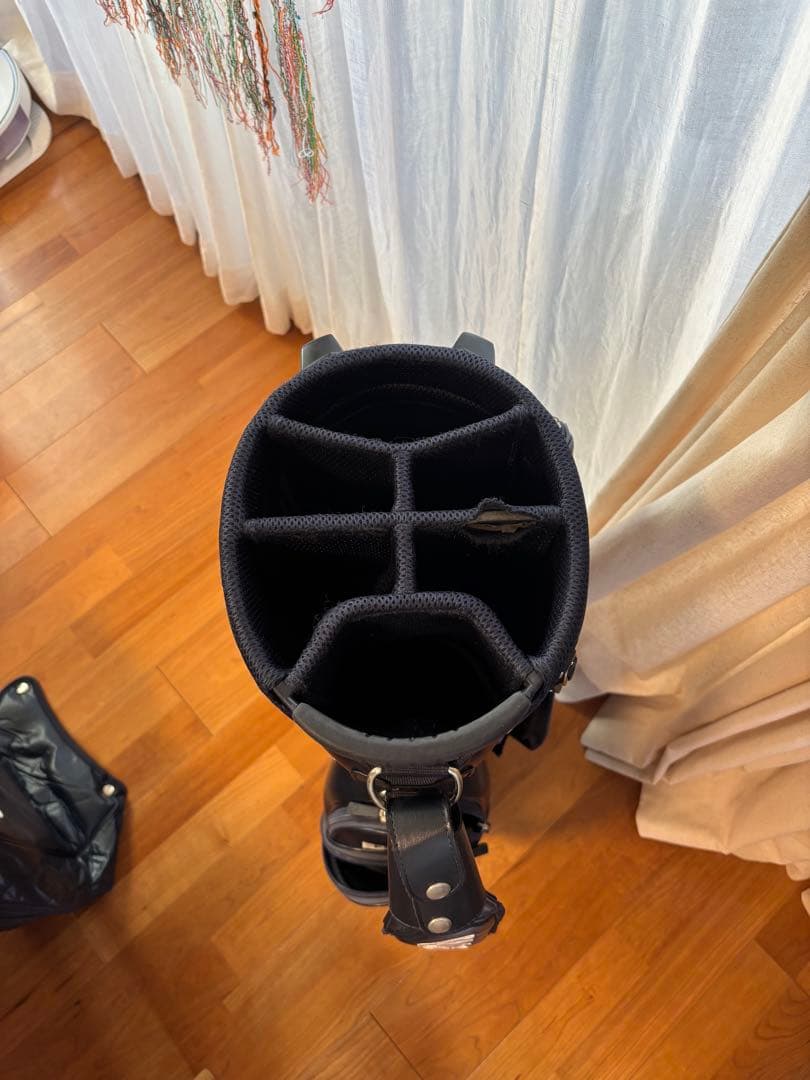 パーリーゲイツ　ロゴ入り　キャディバッグ 紺