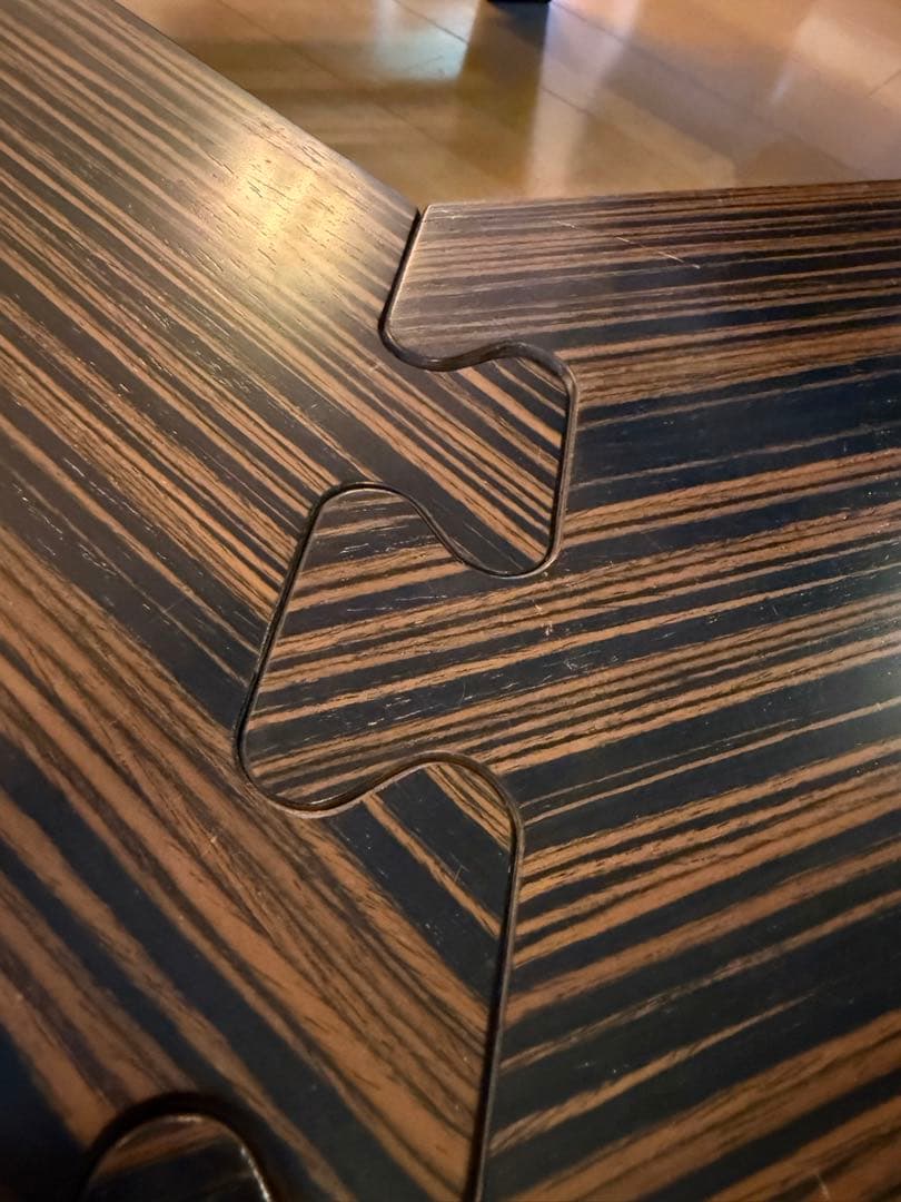 The arth ヘキサテーブル　黒しま次郎　六角テーブル