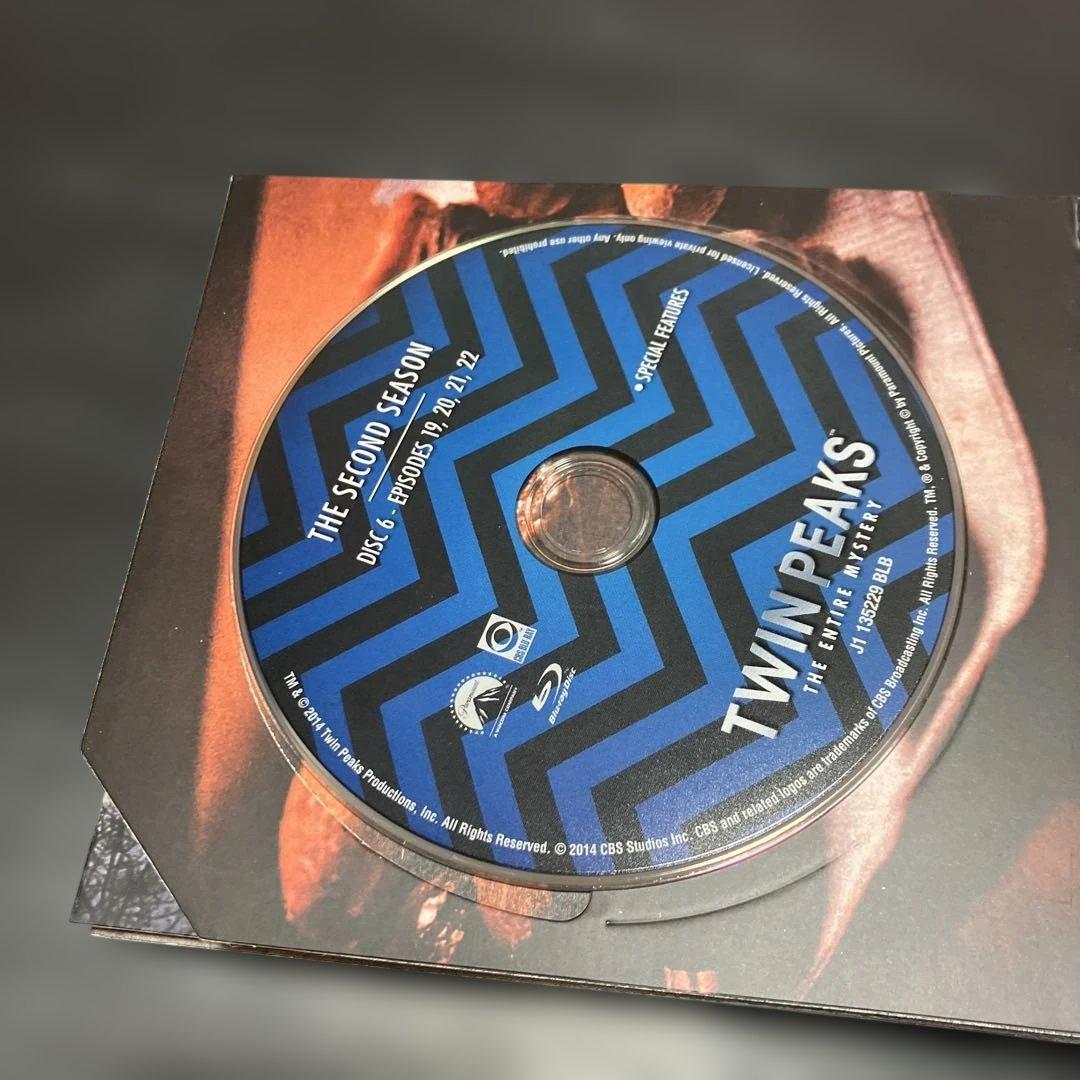 ツイン・ピークス 完全なる謎 Blu-ray BOX〈数量限定生産・10枚組〉